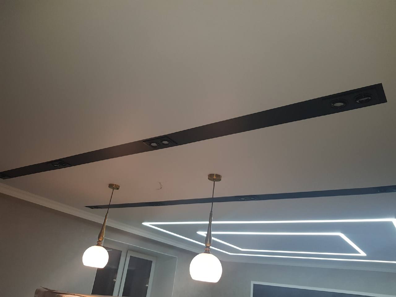 Старый Оскол, микрорайон Приборостроитель, 12, фото 1